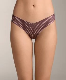 3 pary klasycznych majtek Bikini z niewidocznym wycięciem w kształcie litery V, wykonanych z mieszanki poliamidu i wyciętych laserowo 3 pary klasycznych majtek Bikini z niewidocznym wycięciem w kształcie litery V, wykonanych z mieszanki poliamidu i wyciętych laserowo