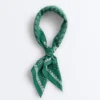 Bandana w kwiatowy wzór, 100% bawełna Bandana w kwiatowy wzór, 100% bawełna