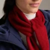 Bandana z dzianiny 90% wełna, 10% kaszmir Bandana z dzianiny 90% wełna, 10% kaszmir