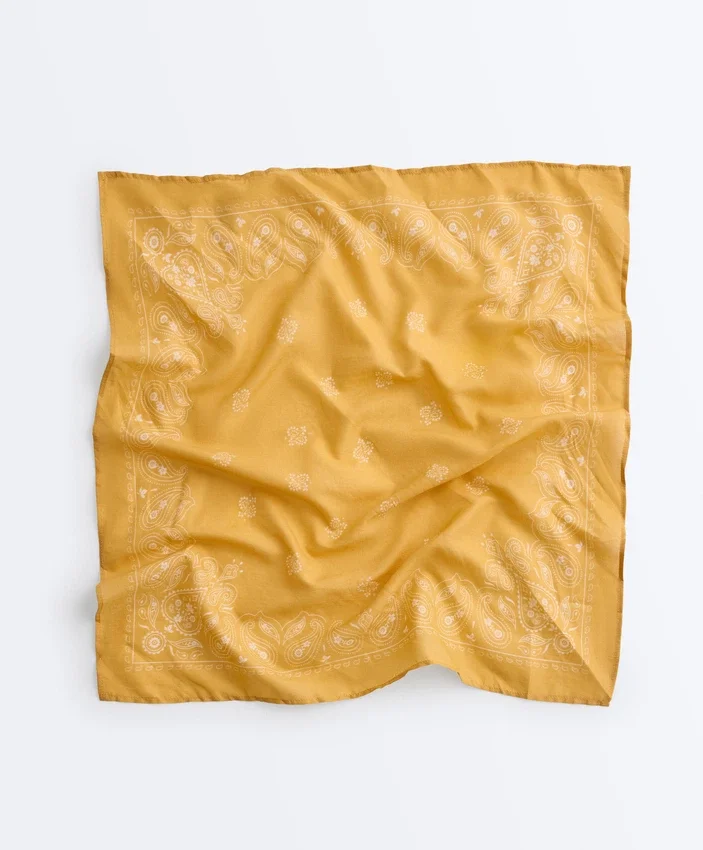 Bandana z nadrukiem, 100% bawełna Bandana z nadrukiem, 100% bawełna