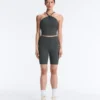 Bezrękawnik Comfortlux z plecionym dekoltem typu halter Bezrękawnik Comfortlux z plecionym dekoltem typu halter