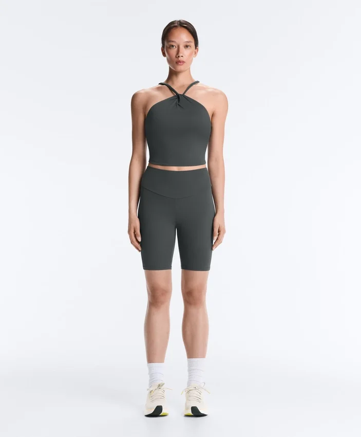 Bezrękawnik Comfortlux z plecionym dekoltem typu halter Bezrękawnik Comfortlux z plecionym dekoltem typu halter