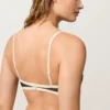 Bikini bandeau z kontrastowymi wykończeniami Bikini bandeau z kontrastowymi wykończeniami