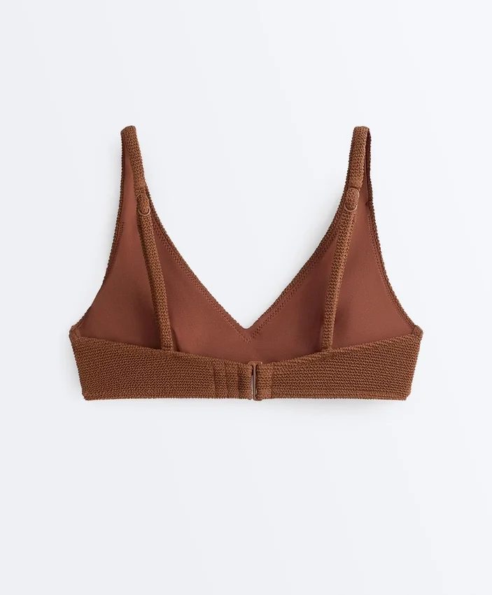Bikini z marszczonym dekoltem typu halter Bikini z marszczonym dekoltem typu halter