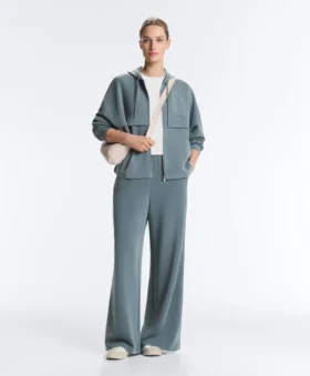 Bluza Soft Touch z prążkowanego materiału z zamkiem błyskawicznym i miękkim w dotyku modalu Bluza Soft Touch z prążkowanego materiału z zamkiem błyskawicznym i miękkim w dotyku modalu