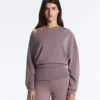 Bluza z asymetrycznym dekoltem, regulowaną talią i Soft Touch modalem Bluza z asymetrycznym dekoltem, regulowaną talią i Soft Touch modalem
