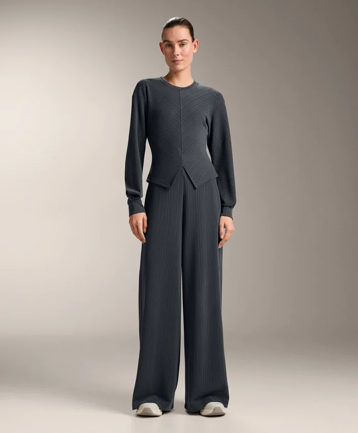Bluza z asymetrycznymi paskami z modalu Bluza z asymetrycznymi paskami z modalu
