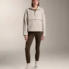 Bluza z imitacji kożuchu z przednią kieszenią Bluza z imitacji kożuchu z przednią kieszenią