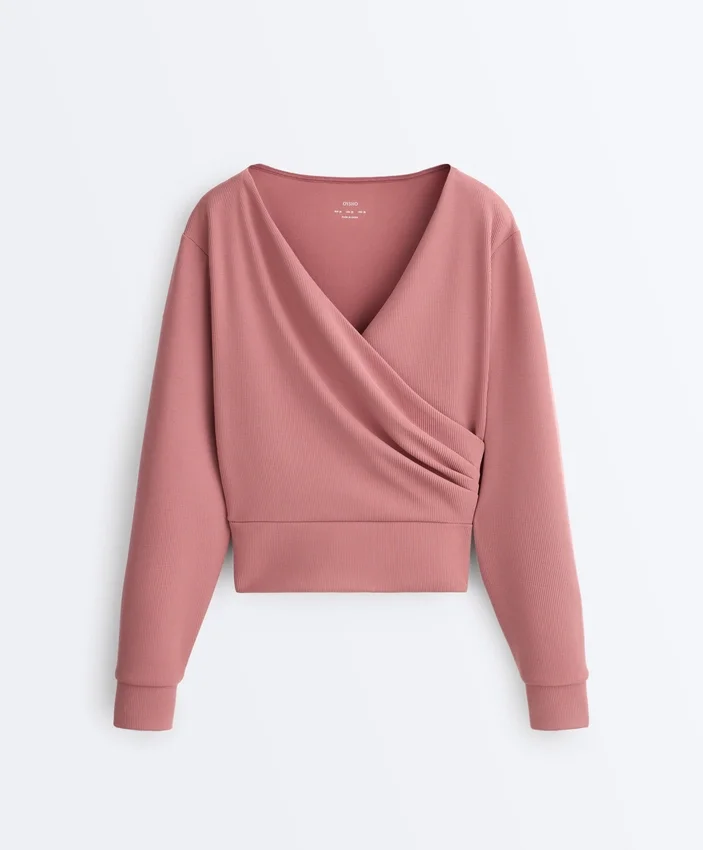 Bluza z modalu szczotkowanego z przodem kopertowym Bluza z modalu szczotkowanego z przodem kopertowym