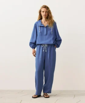 Bluza z półsuwakiem i kieszenią z przodu, mieszanka lyocellu i 24% lnu Bluza z półsuwakiem i kieszenią z przodu, mieszanka lyocellu i 24% lnu
