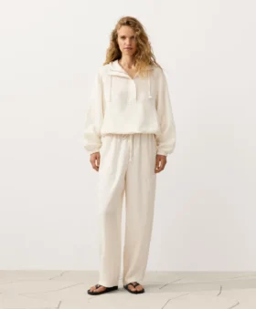 Bluza z półsuwakiem i kieszenią z przodu, mieszanka lyocellu i 24% lnu Bluza z półsuwakiem i kieszenią z przodu, mieszanka lyocellu i 24% lnu