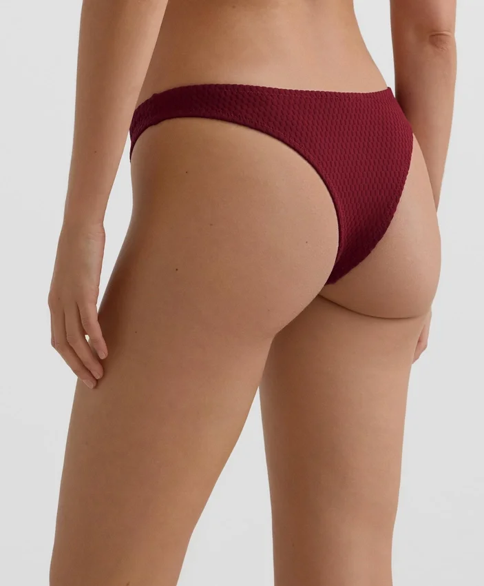 Brazylijskie majtki bikini z wycięciem w kształcie litery U z żakardu w drobną kratkę Brazylijskie majtki bikini z wycięciem w kształcie litery U z żakardu w drobną kratkę