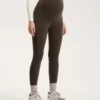 Ciepłe legginsy ciążowe o długości do kostek, szerokość nogawki 70 cm