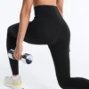 Compressive legginsy z wysokim stanem i długością do kostek Compressive legginsy z wysokim stanem i długością do kostek