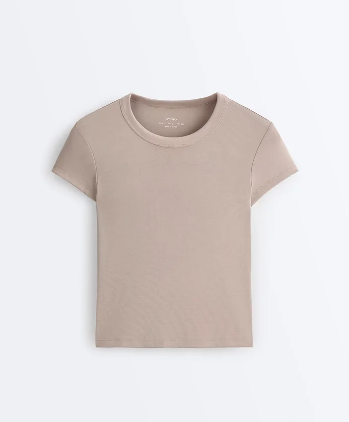 Dopasowany T-shirt z krótkim rękawem z prążkowanego modalu Dopasowany T-shirt z krótkim rękawem z prążkowanego modalu