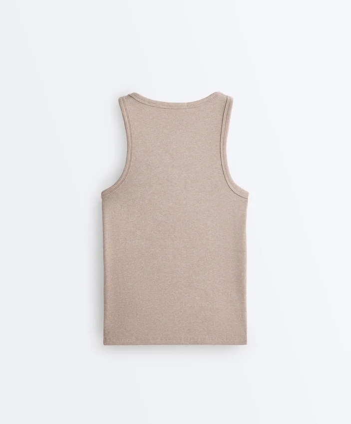 Dopasowany T-shirt z ramiączkami z dzianiny prążkowanej, wykonany z bawełny i modalu Dopasowany T-shirt z ramiączkami z dzianiny prążkowanej, wykonany z bawełny i modalu