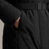 Długa, pikowana kurtka z materiału hydrofobowego Primaloft® Długa, pikowana kurtka z materiału hydrofobowego Primaloft®