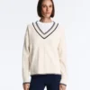 Dzianinowy sweter z kontrastowym dekoltem w serek Dzianinowy sweter z kontrastowym dekoltem w serek