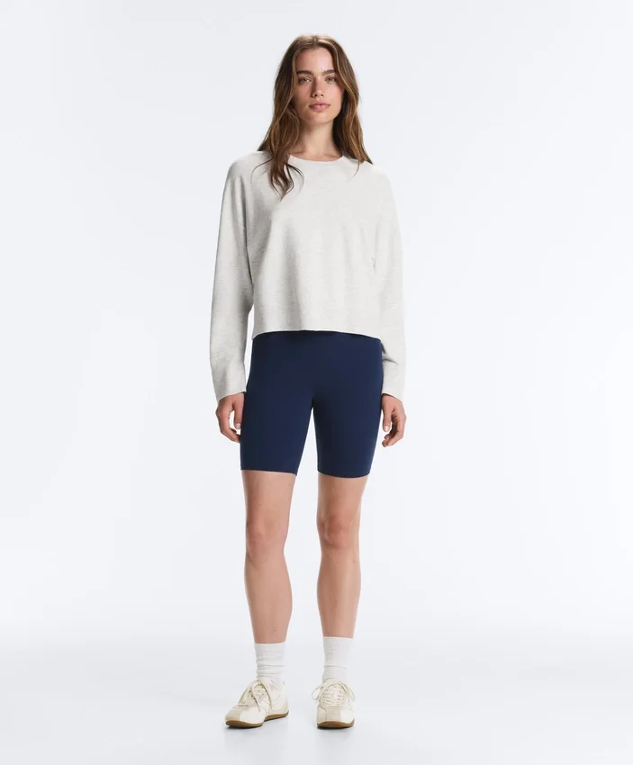 Dzianinowy sweter z okrągłym dekoltem Dzianinowy sweter z okrągłym dekoltem
