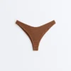 Figi bikini brazylijskie z marszczonym materiałem i wycięciem w kształcie litery U Figi bikini brazylijskie z marszczonym materiałem i wycięciem w kształcie litery U