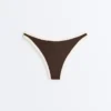 Figi bikini o średnim pokryciu z kontrastową lamówką i wycięciem w kształcie litery U Figi bikini o średnim pokryciu z kontrastową lamówką i wycięciem w kształcie litery U