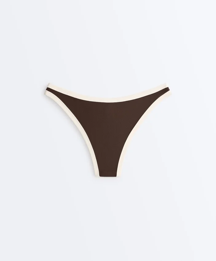 Figi bikini o średnim pokryciu z kontrastową lamówką i wycięciem w kształcie litery U Figi bikini o średnim pokryciu z kontrastową lamówką i wycięciem w kształcie litery U