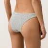 Figi bikini o średnim stopniu zakrycia z wycięciem w kształcie litery U z tkaniny żakardowej w groszki Figi bikini o średnim stopniu zakrycia z wycięciem w kształcie litery U z tkaniny żakardowej w groszki