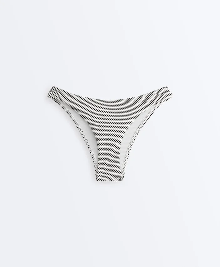 Figi bikini o średnim stopniu zakrycia z wycięciem w kształcie litery U z tkaniny żakardowej w groszki Figi bikini o średnim stopniu zakrycia z wycięciem w kształcie litery U z tkaniny żakardowej w groszki