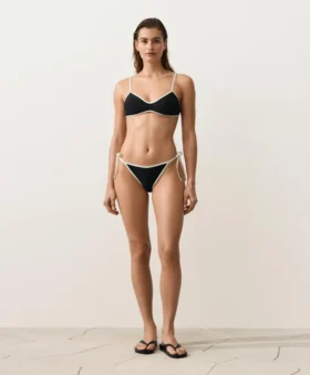 Fioletowe majtki Bikini o średnim stopniu zakrycia z kontrastową lamówką