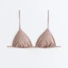 Górka bikini z trójkątnymi miseczkami z nadrukiem mini i metaliczną nicią Górka bikini z trójkątnymi miseczkami z nadrukiem mini i metaliczną nicią