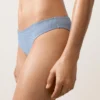 Klasyczne majtki bikini w paski Klasyczne majtki bikini w paski