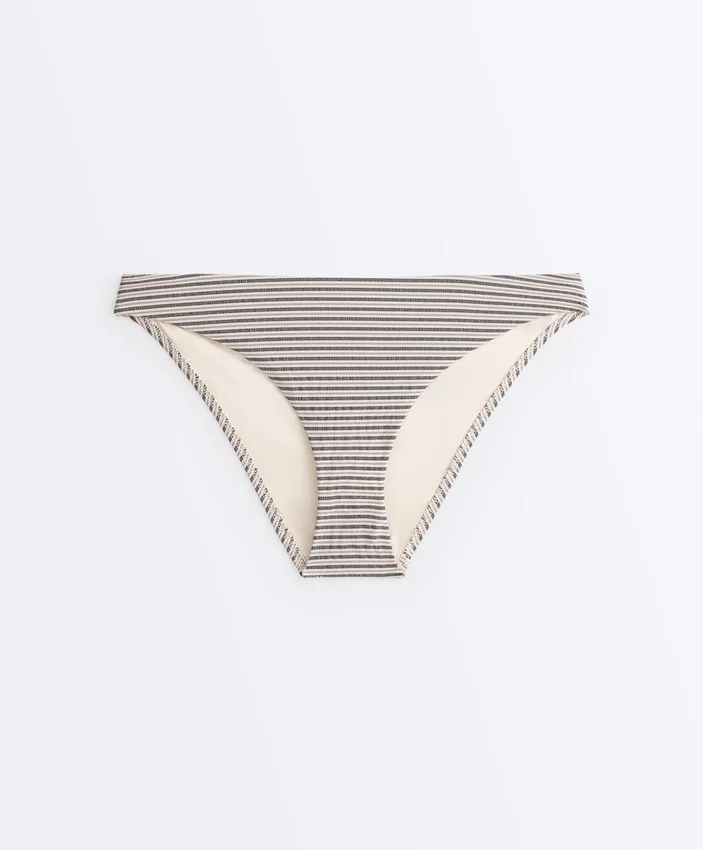 Klasyczne majtki bikini w paski Klasyczne majtki bikini w paski