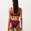 Klasyczne majtki bikini z żakardu w drobną kratkę