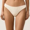 Klasyczne majtki bikini z dzianiny szydełkowej o fakturze bąbelkowej Klasyczne majtki bikini z dzianiny szydełkowej o fakturze bąbelkowej
