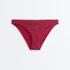 Klasyczne majtki bikini z geometrycznym żakardem