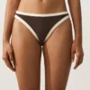 Klasyczne majtki bikini z kontrastową lamówką