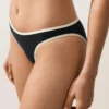 Klasyczne majtki bikini z kontrastową lamówką
