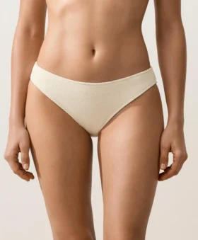Klasyczne majtki bikini z marszczonego materiału