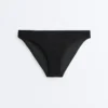 Klasyczne majtki bikini z tkaniny piqué