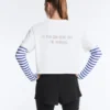 Krótki T-shirt z napisem z mieszanki bawełny o prostym kroju