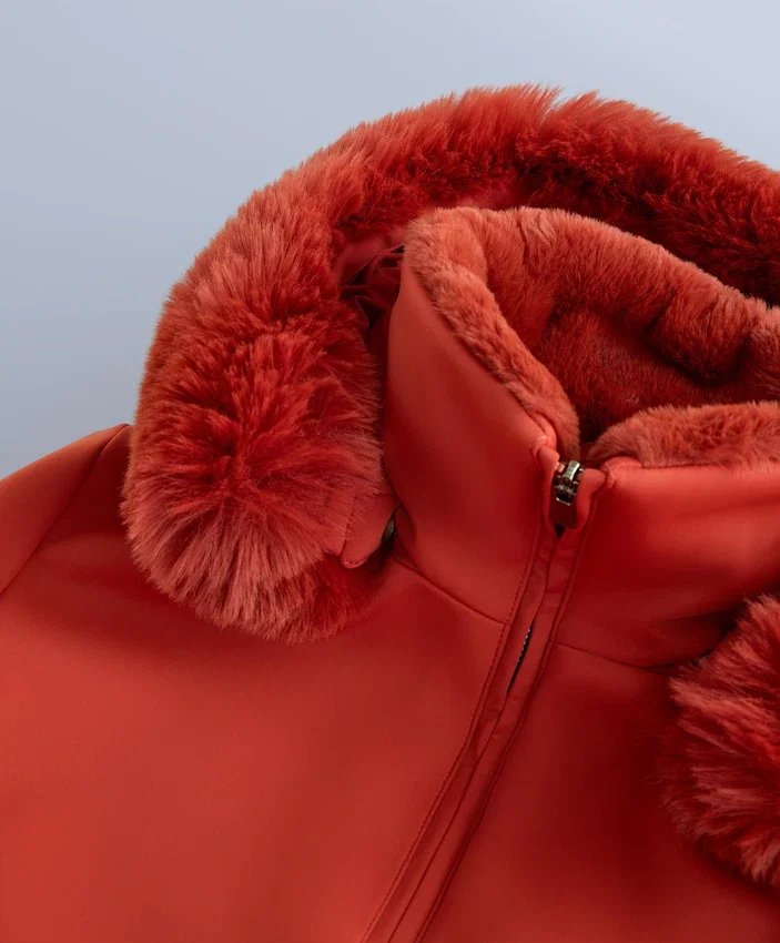 Kurtka narciarska Primaloft® o super wąskim kroju, wodoodporna Kurtka narciarska Primaloft® o super wąskim kroju, wodoodporna