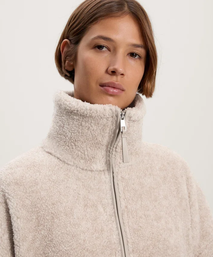 Kurtka oversize z imitacji kożucha Kurtka oversize z imitacji kożucha