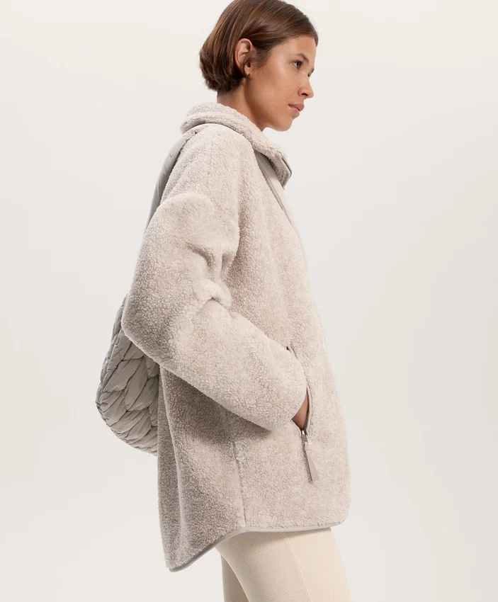 Kurtka oversize z imitacji kożucha Kurtka oversize z imitacji kożucha