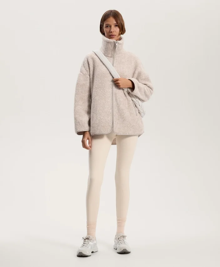 Kurtka oversize z imitacji kożucha Kurtka oversize z imitacji kożucha