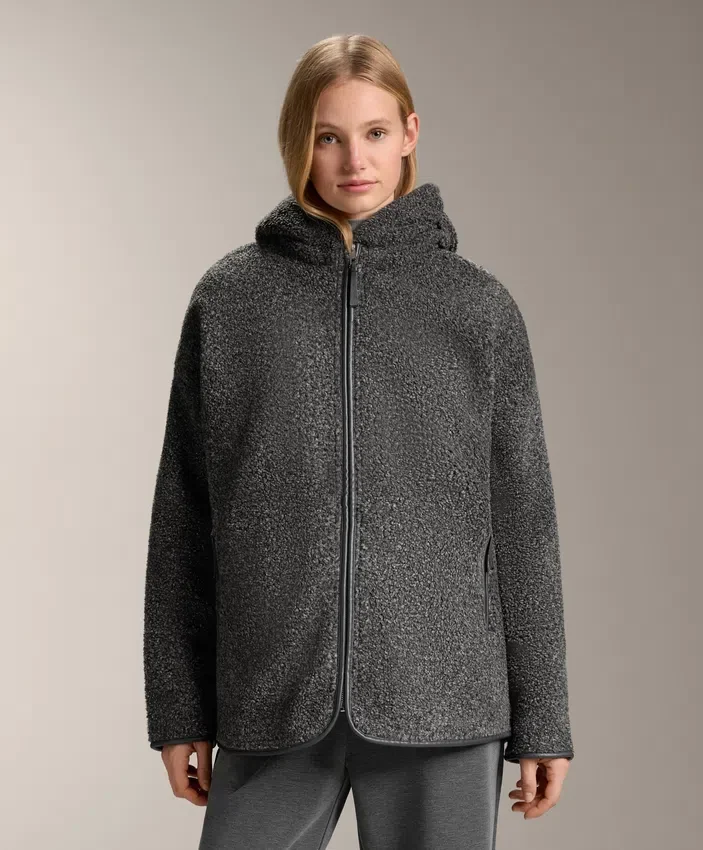 Kurtka oversize z imitacji kożucha z kapturem wyściełanym sztucznym futrem Kurtka oversize z imitacji kożucha z kapturem wyściełanym sztucznym futrem