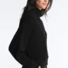 Kurtka Soft Touch z miękkiego w dotyku modalu z wykończeniem typu hemstitch Kurtka Soft Touch z miękkiego w dotyku modalu z wykończeniem typu hemstitch