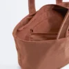 Miękka torba typu shopper z zamkiem Miękka torba typu shopper z zamkiem