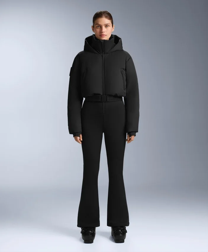 Minardi Piume Ski – wodoodporny kombinezon z wypełnieniem 80% puchu i 20% pierza Minardi Piume Ski – wodoodporny kombinezon z wypełnieniem 80% puchu i 20% pierza