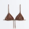 Mini trójkątny top bikini w groszki Mini trójkątny top bikini w groszki