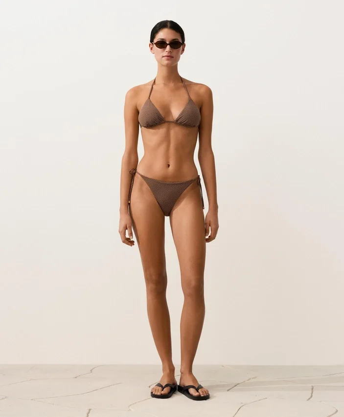 Mini trójkątny top bikini w groszki Mini trójkątny top bikini w groszki